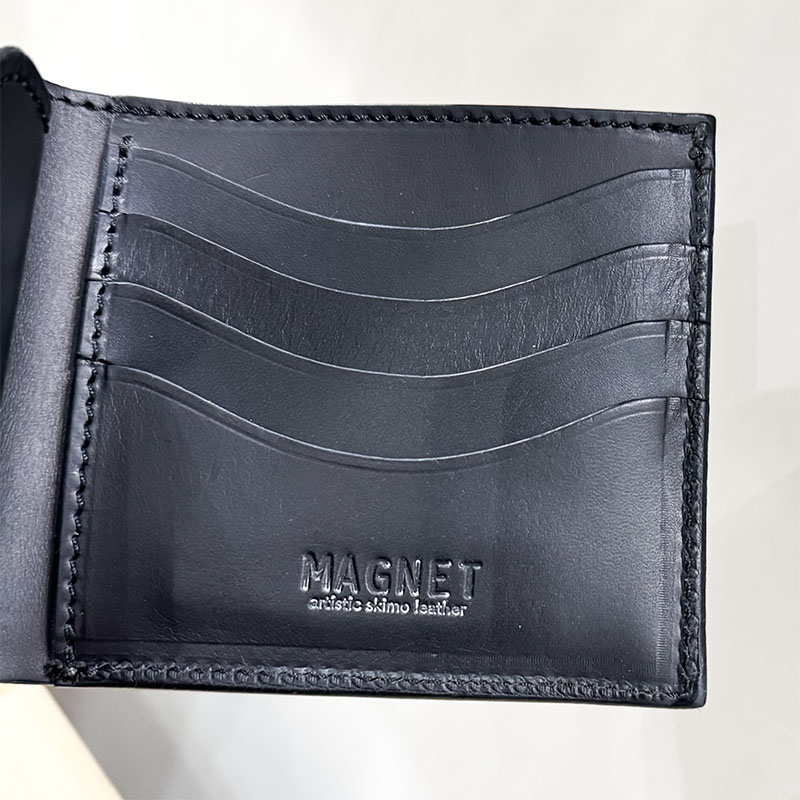 MAGNET (マグネット） Billfold Wallet wood green